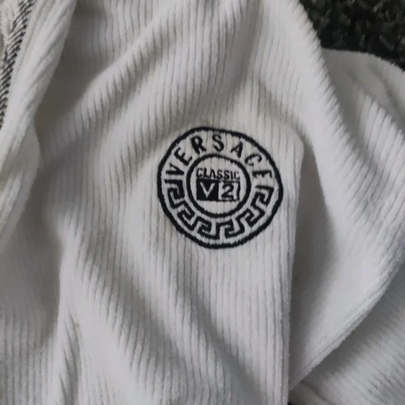 Versace V2 Classic Men's Robe - Picture 4 of 4